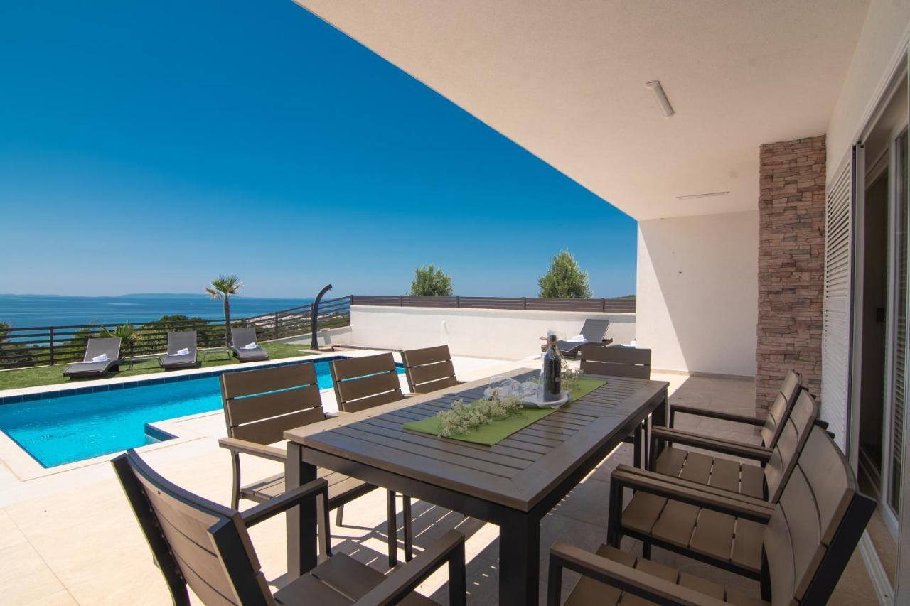 Villas Royal II With Private Pool Novalja Exterior photo