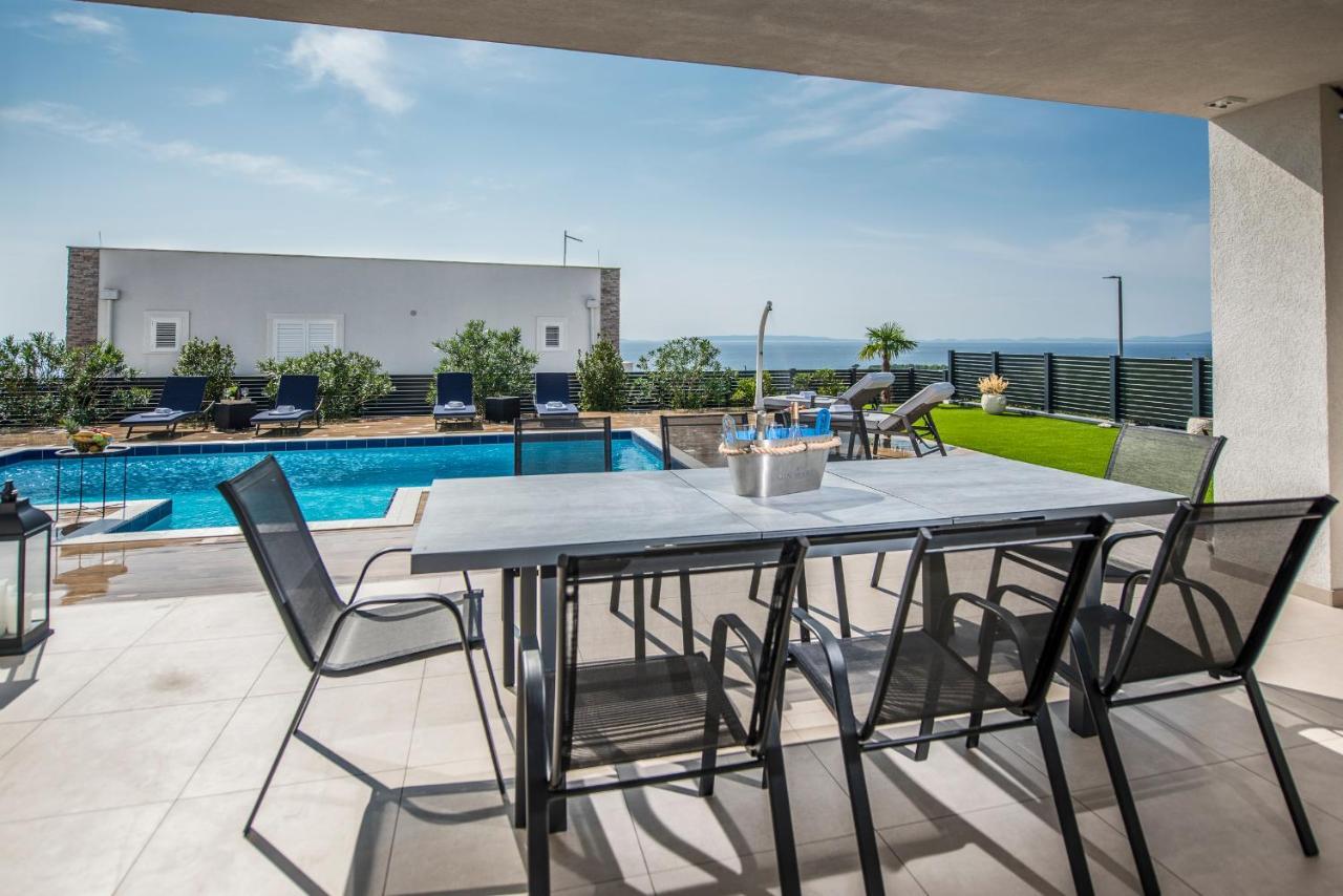 Villas Royal II With Private Pool Novalja Exterior photo